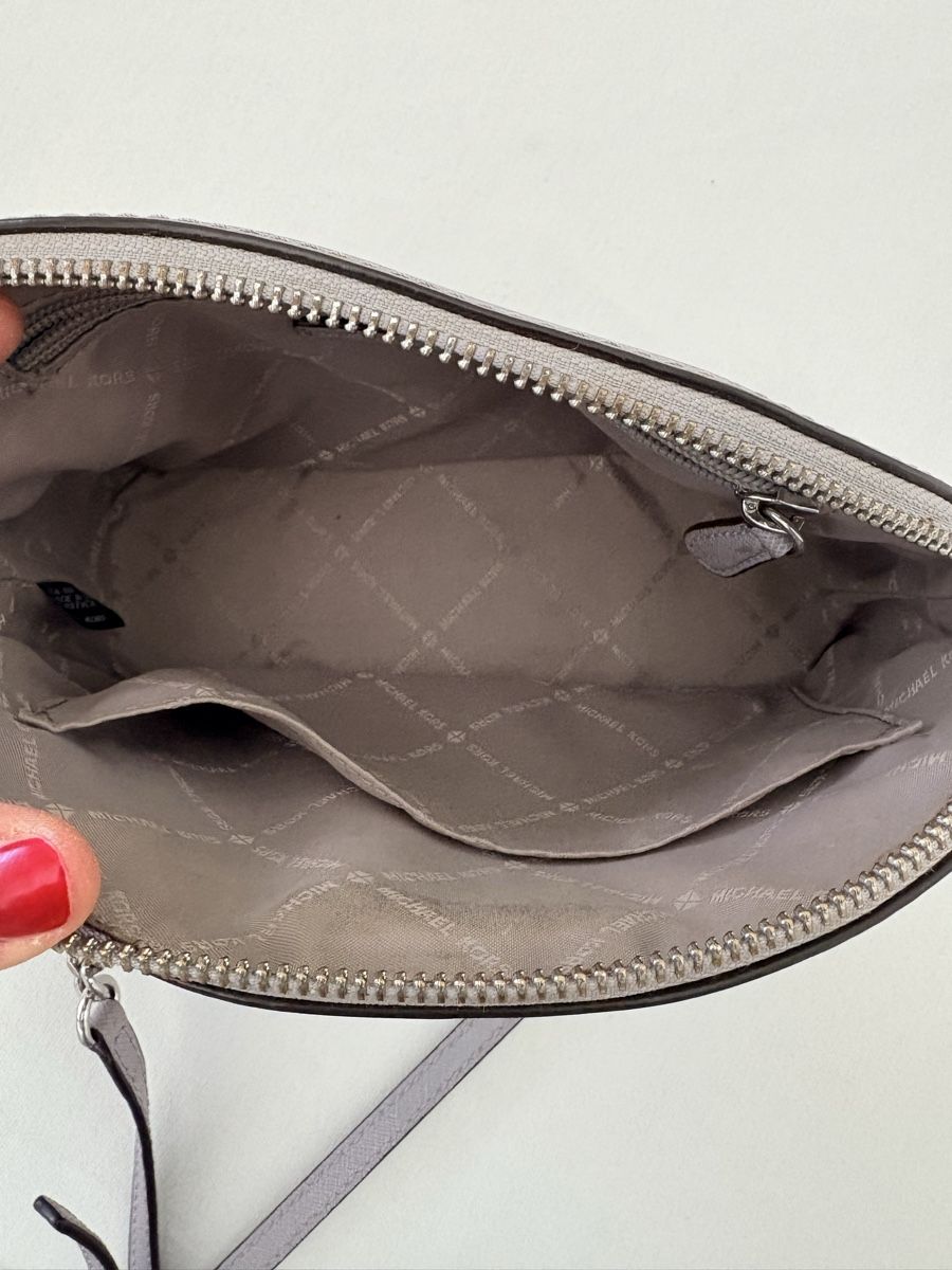 Michael Kors Borse da donna: Michael Kors Tasche – Usato da Münchenstein venduto da Miresolese 2