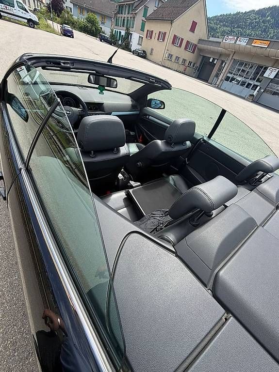 Autos: Opel Astra  – D'occasion à Bazenheid par kri_npn7 1