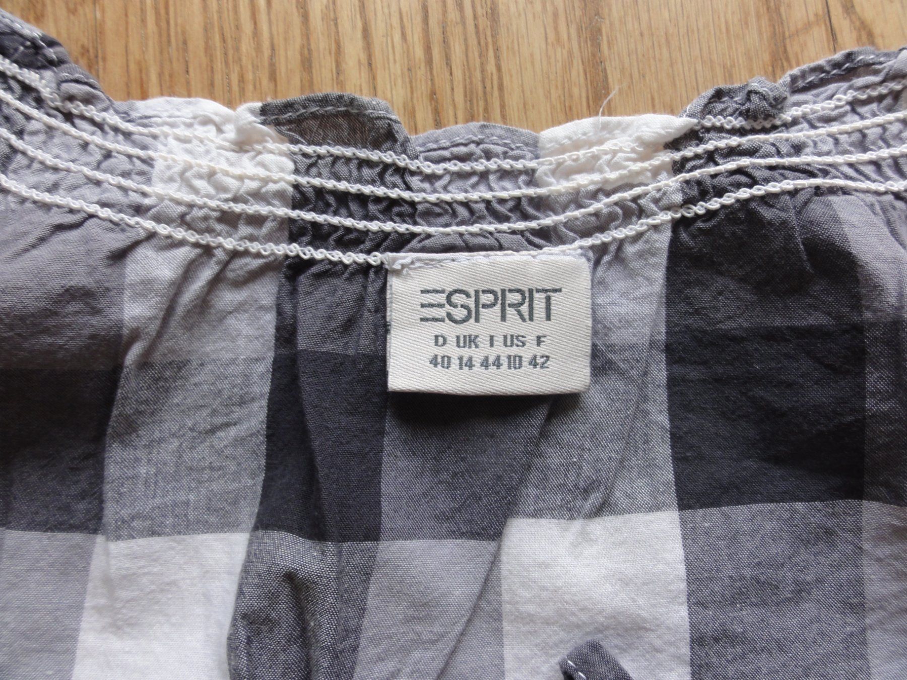 Esprit Top: Top Gr. 40, Esprit – Usato da Riedholz venduto da Taweva 1