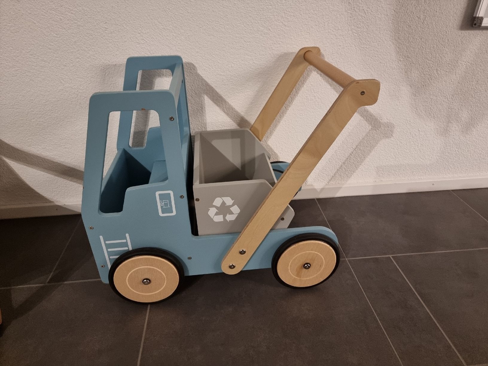 Giocattoli: Lauflernwagen – Usato da Unterkulm venduto da PrinZicken 1