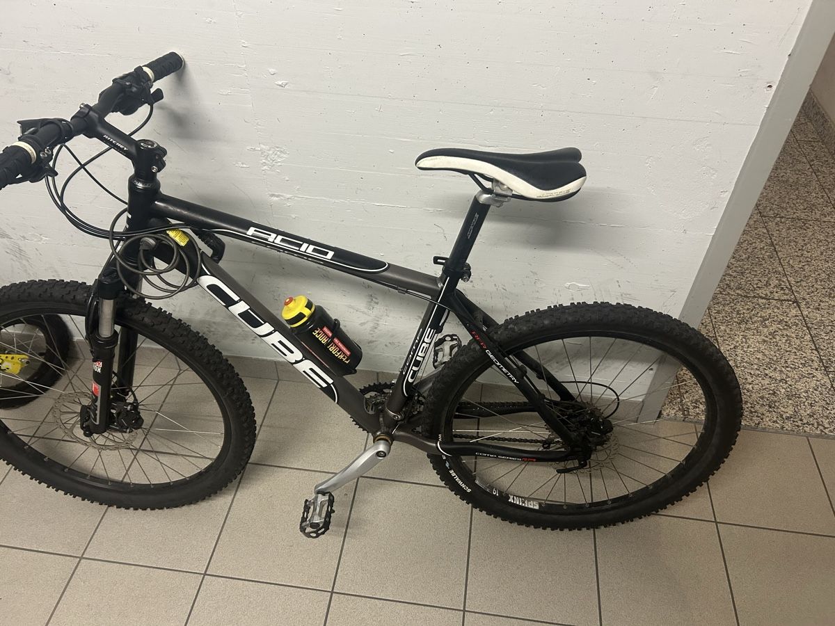 Cube Biciclette: Vélo Cube Acid black/gray 20 aluminium – Usato da Martigny venduto da cra_bky9 7