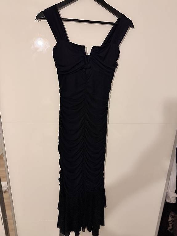 Kleider: Robe longue noire élégante  – Gebraucht aus Biel/Bienne von Cli 1