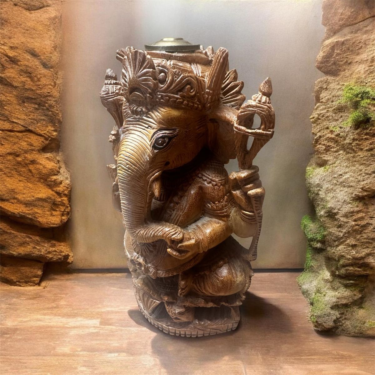 Sculture & Statue: Handgeschnitzte Ganesha-Figur aus Holz – Usato da Nebikon venduto da Vanessa2003 2