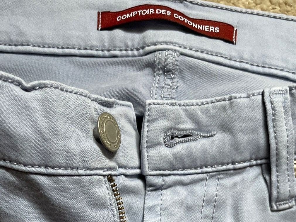 Comptoir des Cotonniers Hosen: Comptoir des Cotonniers Hose, hellblau, Grösse 38 – Gebraucht aus Hünenberg See von ECLB 7