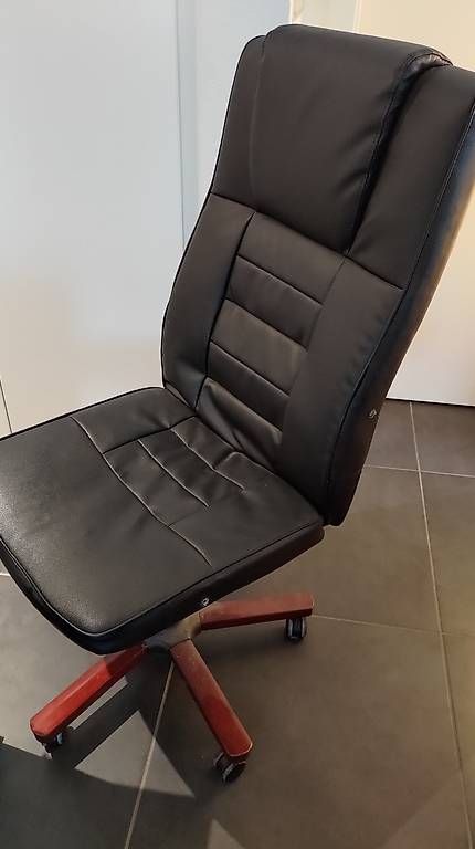 Sedie: Chaise de bureau avec accoudoirs – Usato da Chatonnaye venduto da scharf