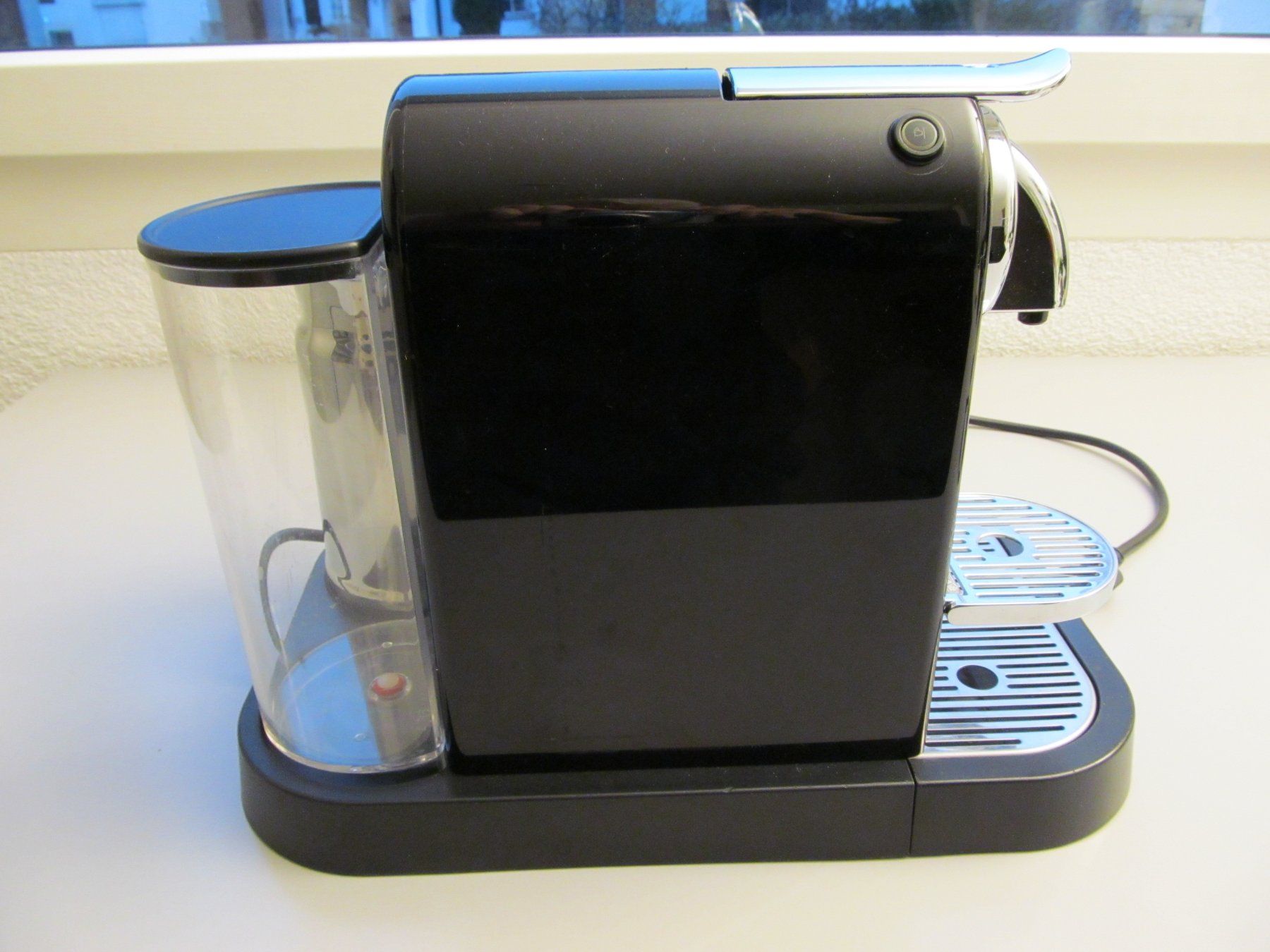 König Macchine per caffè & Macchine per espresso: König Nespresso Maschine mit Milchschäumer – Usato da Horgen venduto da C250 3