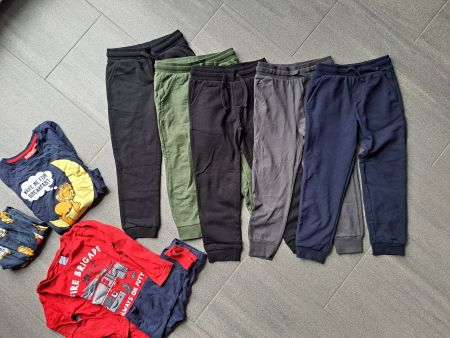 Kleiderpaket Junge Gr 116 Hosen neu