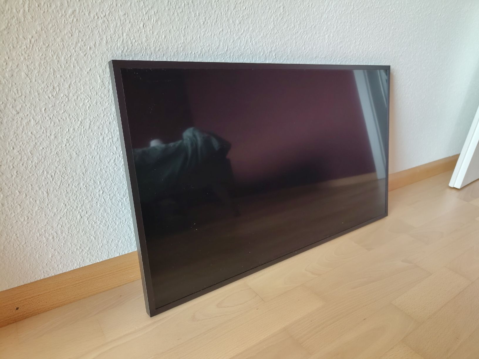 Samsung Televisori: Samsung Smart TV The Frame 32" – Usato da Riehen venduto da Kikerikirk