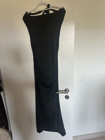 Langes Kleid schwarz Grösse M guter Zustand