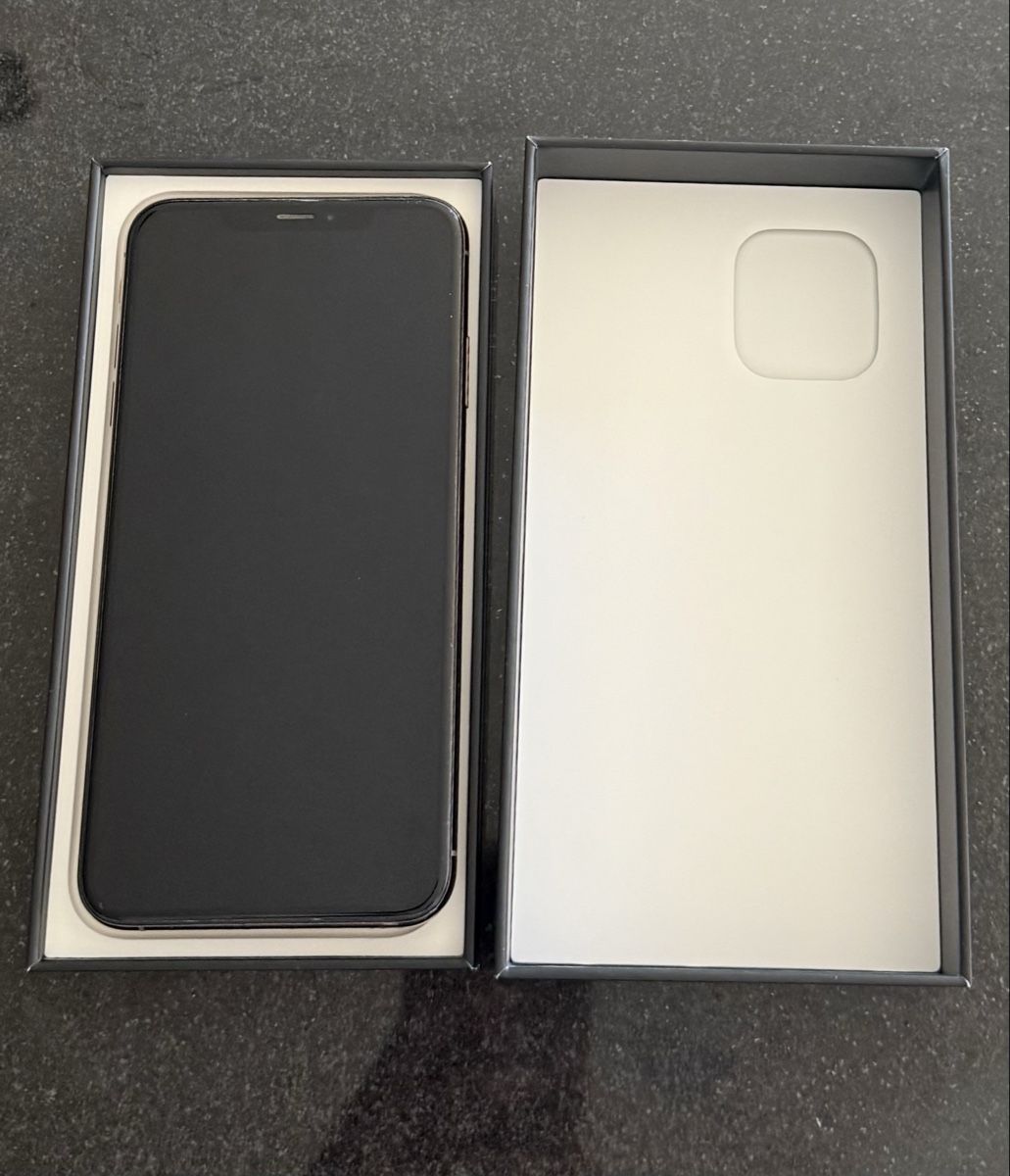Apple Portables: Iphone 12xs max 256gb – D'occasion à Rüti ZH par sez_wfg6