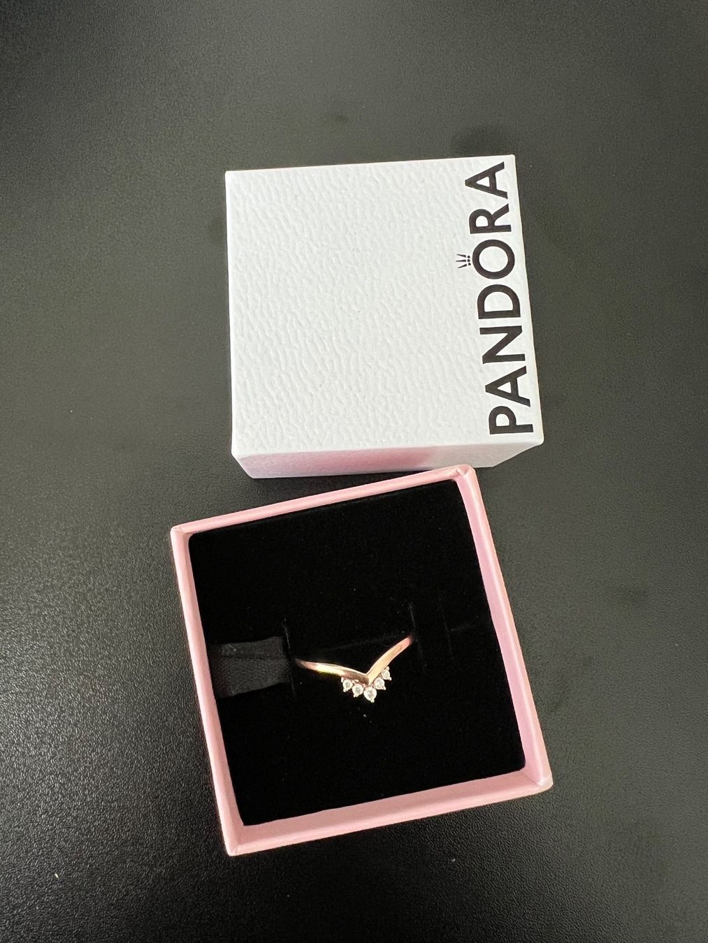 Pandora Bagues: Original Pandora Ring rosegold 50 – D'occasion à Toffen par Vanessa_Germann
