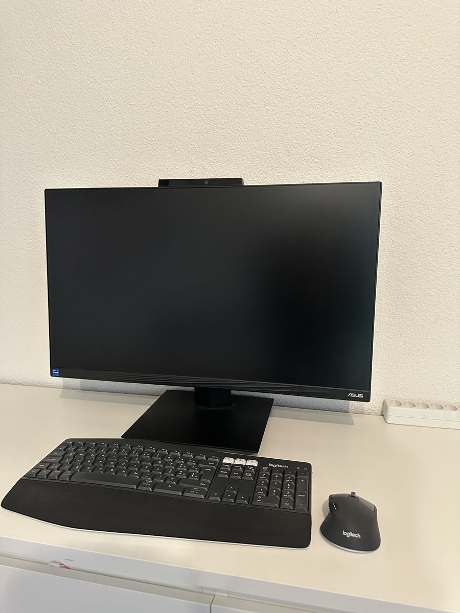 Asus PCs: Asus Desktop PC – D'occasion à Einsiedeln par Luisazauner