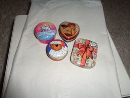 *** 4er Set  Blechdöseli *** / Sammler ab 1.00