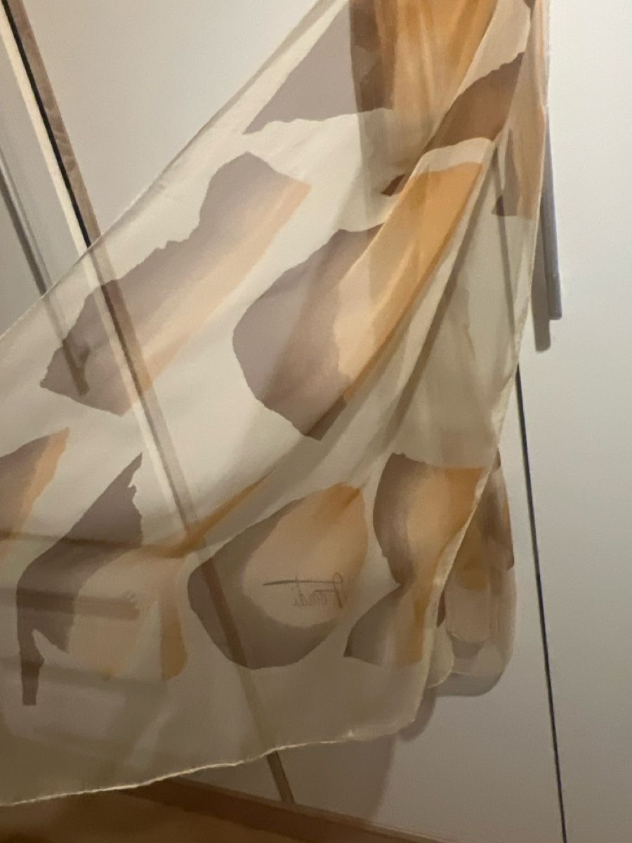 Fendi Foulard & Sciarpe: Fendi Foulard – Usato da Olten venduto da AtelierSecondhand23 2