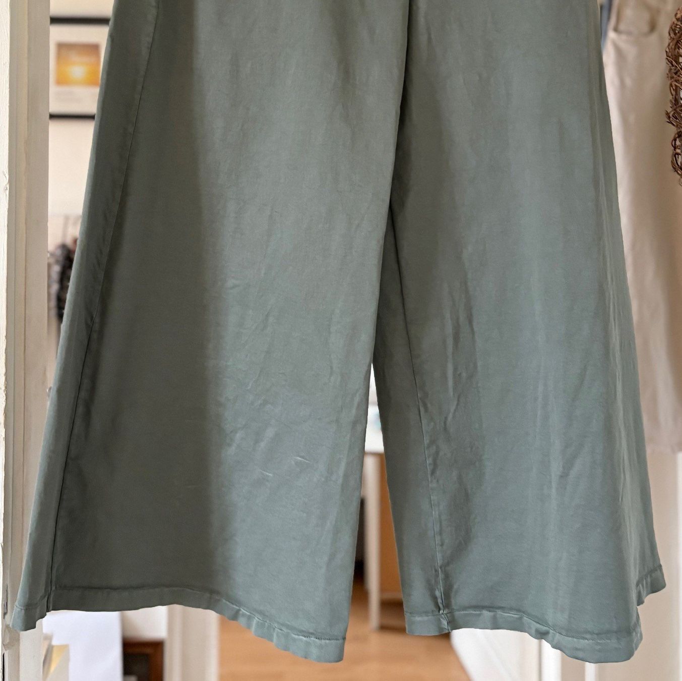 Pantaloni: PANTALONS EXTRA WIDE! M – Nuovo e nell'imballaggio originale da Locarno venduto da NicoNion 2