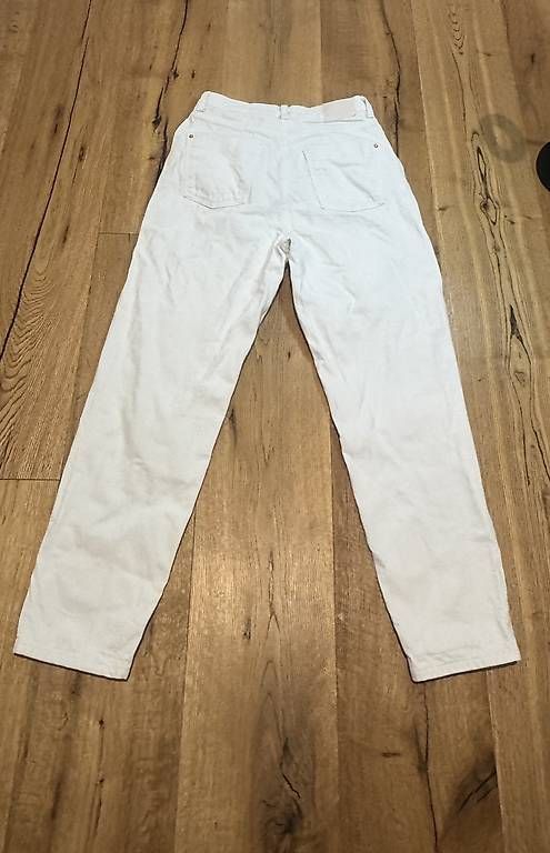 Pantaloni: Zara weisse Hose Grösse 34 – Usato da Weiach venduto da cor_2sss 1