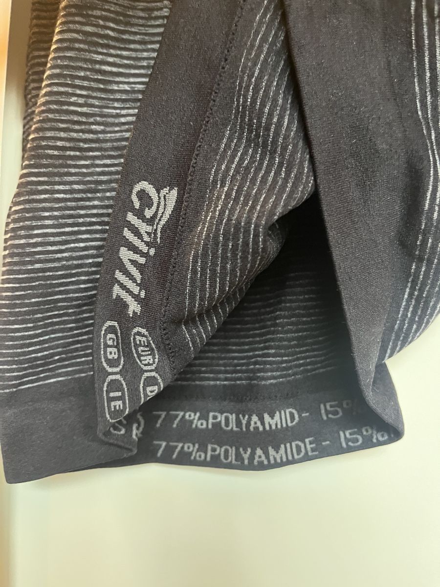 Top: Running Sport Top – Usato da Samedan venduto da K7kgh 2