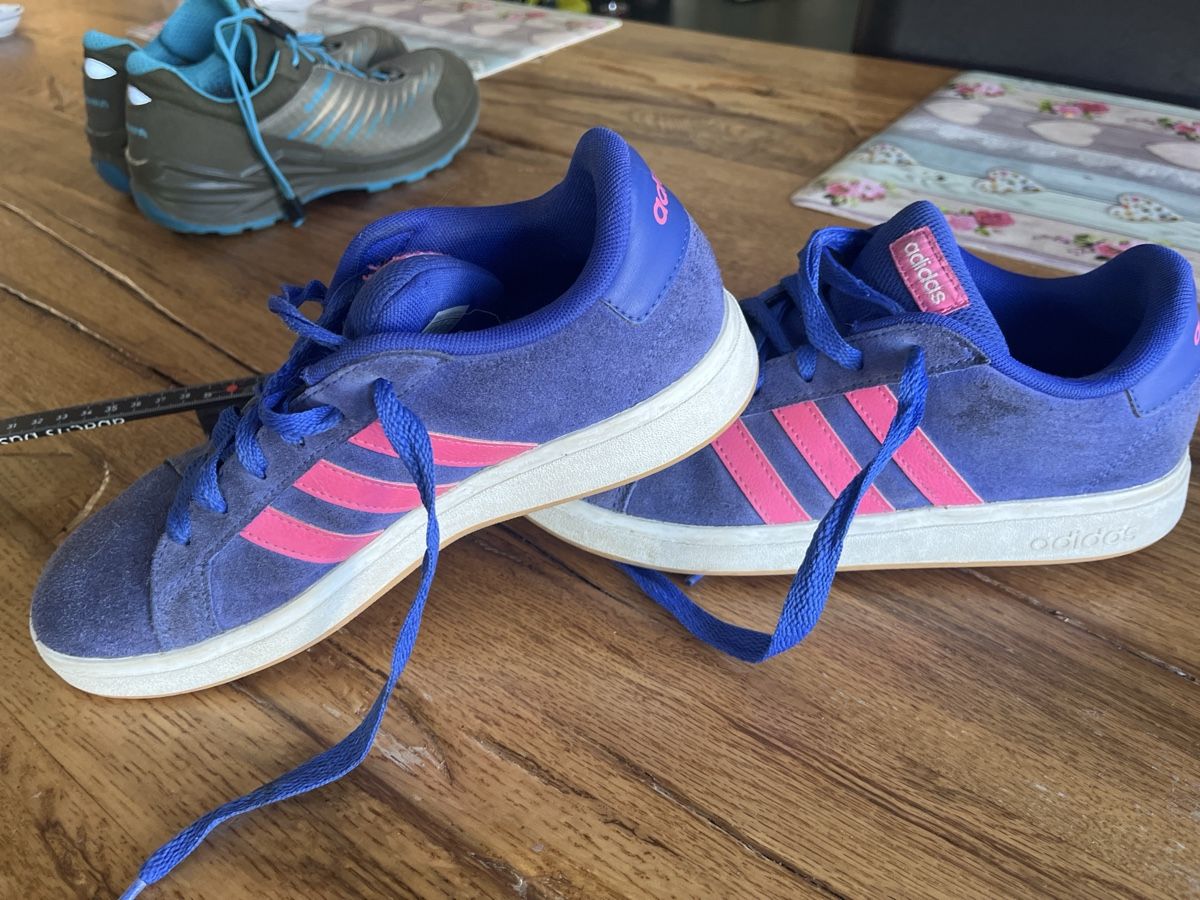 Adidas Scarpe per ragazzi: Adidas Sneakers Gr 38 – Usato da Detligen venduto da Carina_1981 1