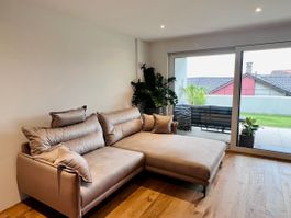 Elegantes Ecksofa hellbraun, wenig gebraucht.     