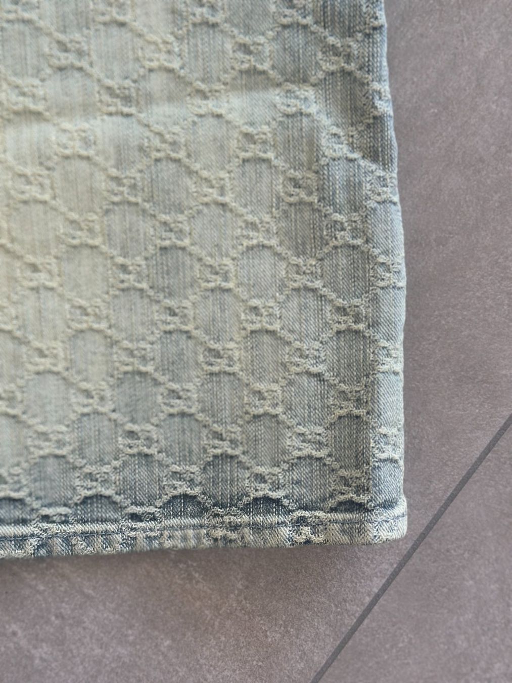Gucci Röcke: New denim skirt Gucci – Neu und originalverpackt aus Lugano von juledo 2