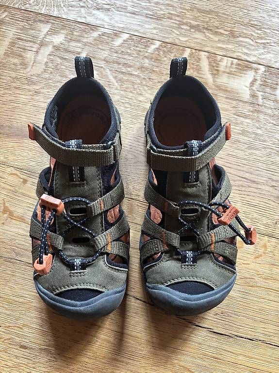 Scarpe per ragazzi: Keen Sandalen 31 – Usato da Schwarzenbach SG venduto da rap_s8d9