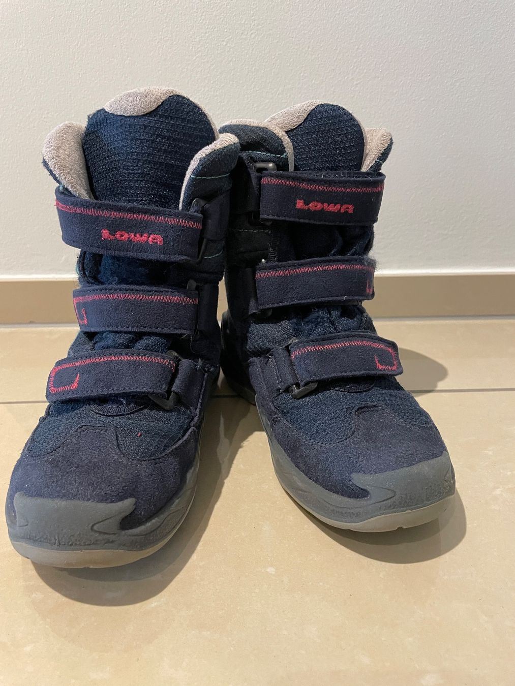 Lowa Schuhe für Mädchen: Lowa Winterschuhe Milo GTX – Gebraucht aus Wolhusen von snowfriend