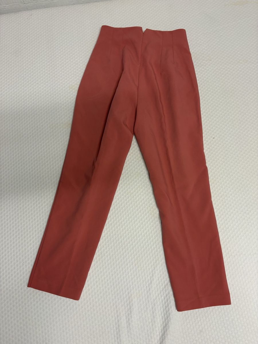 Zara Hosen: Damen Hose,Gr.M;Zara – Gebraucht aus Winterthur von Nena222 2