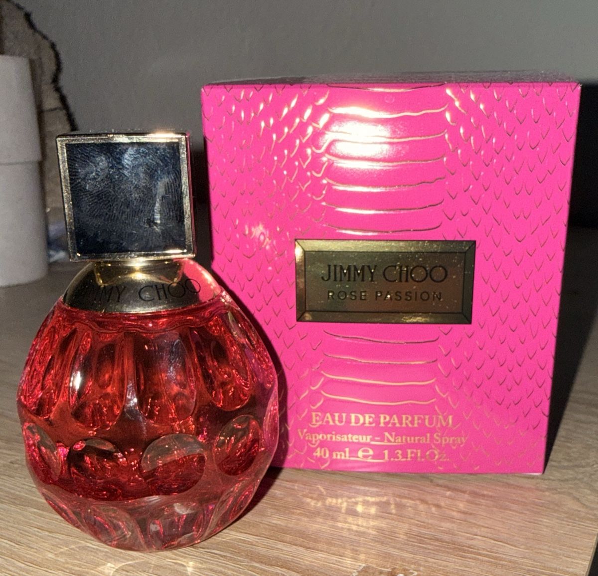Jimmy Choo Parfum & Eau de Toilette: Jimmy Choo Parfum – Neu und originalverpackt aus Täuffelen von jbu_7tbz