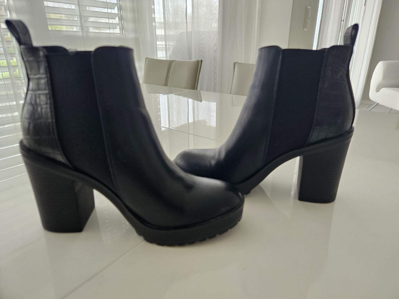 Only Scarpe da donna: Stifelette – Usato da Ostermundigen venduto da Msmash 2
