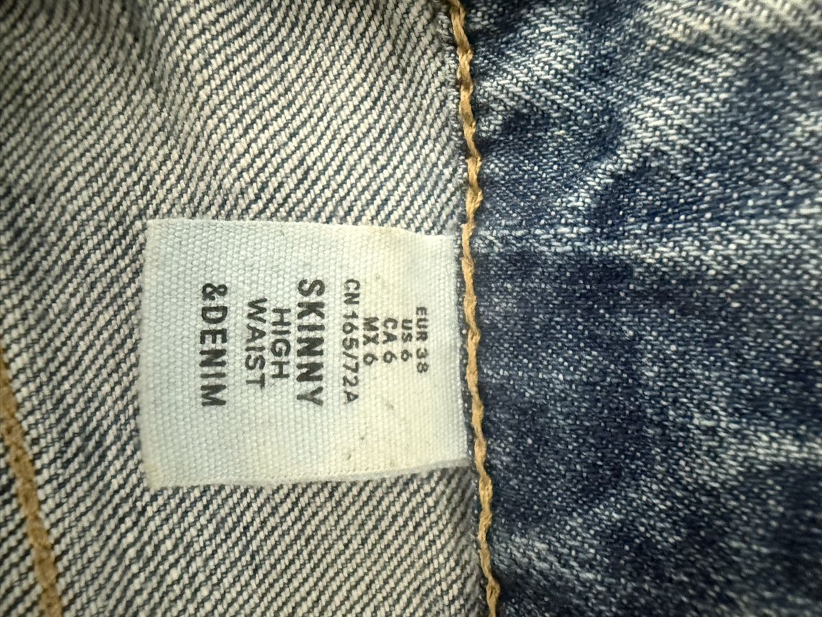 H&M Jeans: H&M jeans taille 38 – Usato da Vernier venduto da DubasNicole 2