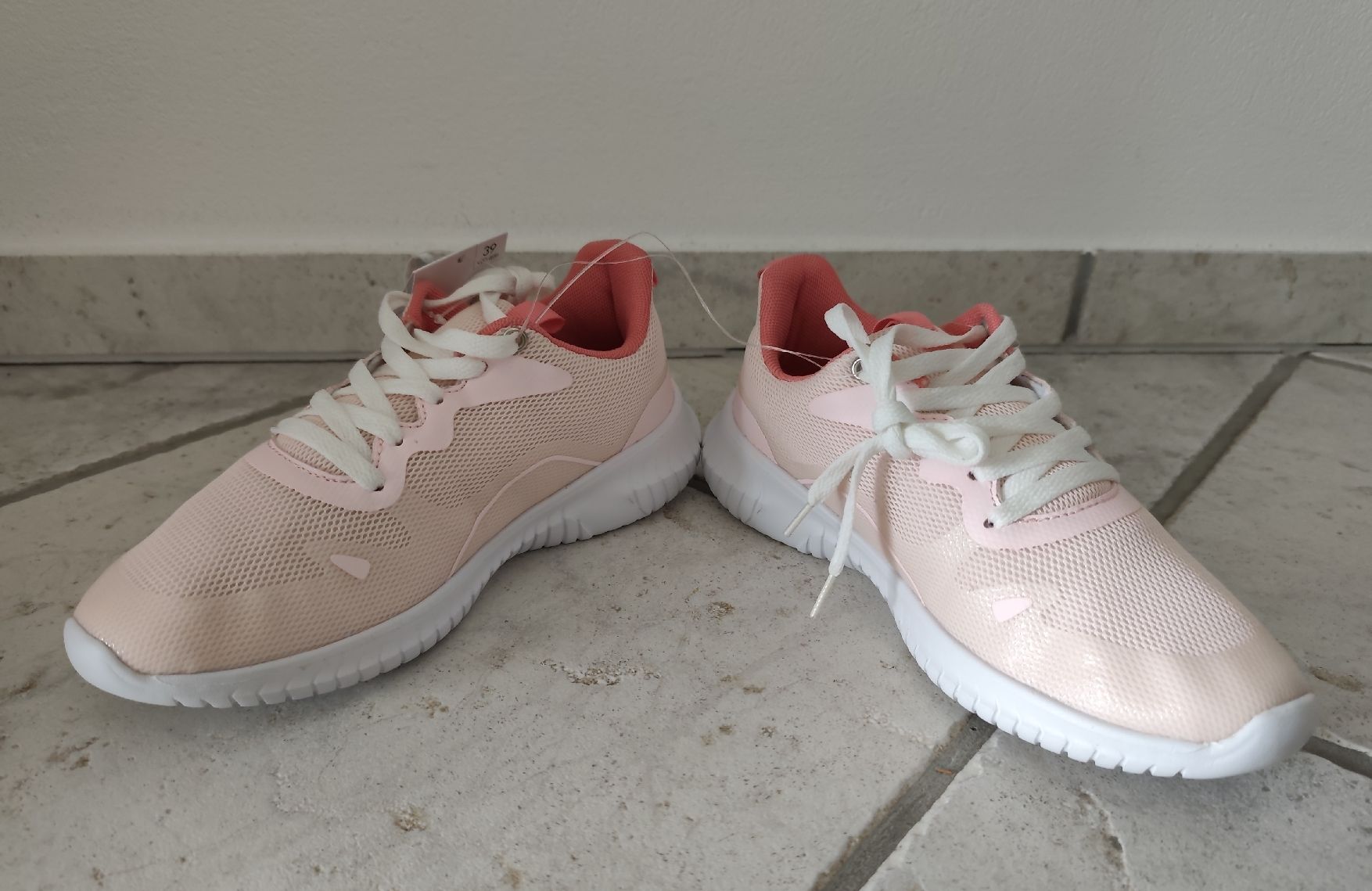 Scarpe per ragazze: Mädchenfreizeitschuhe – Nuovo (secondo la descrizione) da Chur venduto da Rodanisa 5