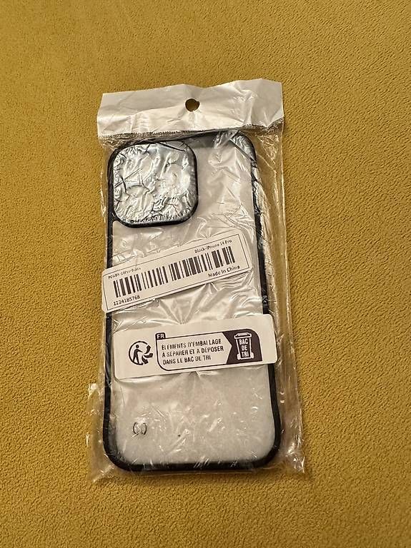 Cover & Protezioni schermo: Iphone Hülle 14/15pro – Usato da Zürich venduto da Cibin