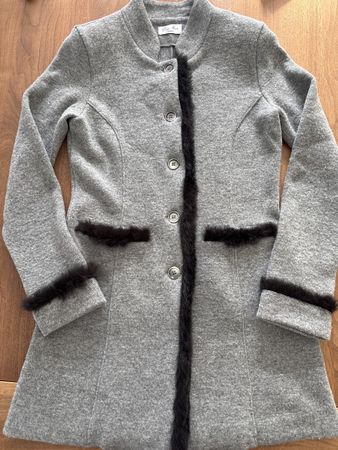 Strickjacke mit Pelz von Georg Maier Grösse XS