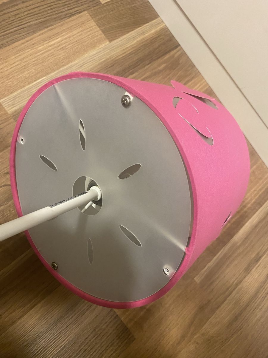 Lampes: Nachttischlampe mit Herzen – D'occasion à Frick par mhu_q5w8 3