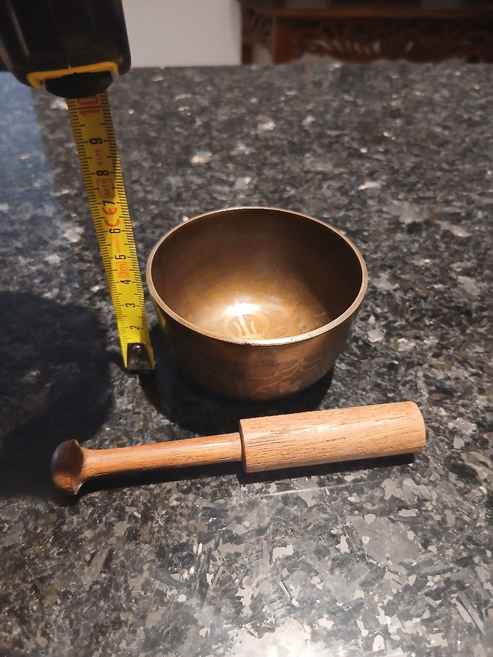 Alle Dekorationen: Singende Schale Messing mit Holzschlegel Durchmesser 9cm – Gebraucht aus Galgenen von katja_w 3