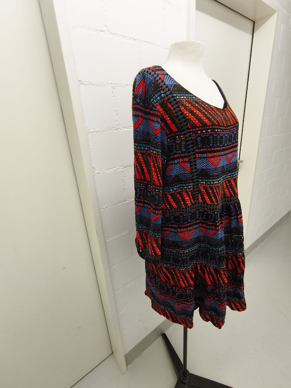 Desigual Vestiti: Desigual Kleid – Usato da Hochdorf venduto da Berry005 3