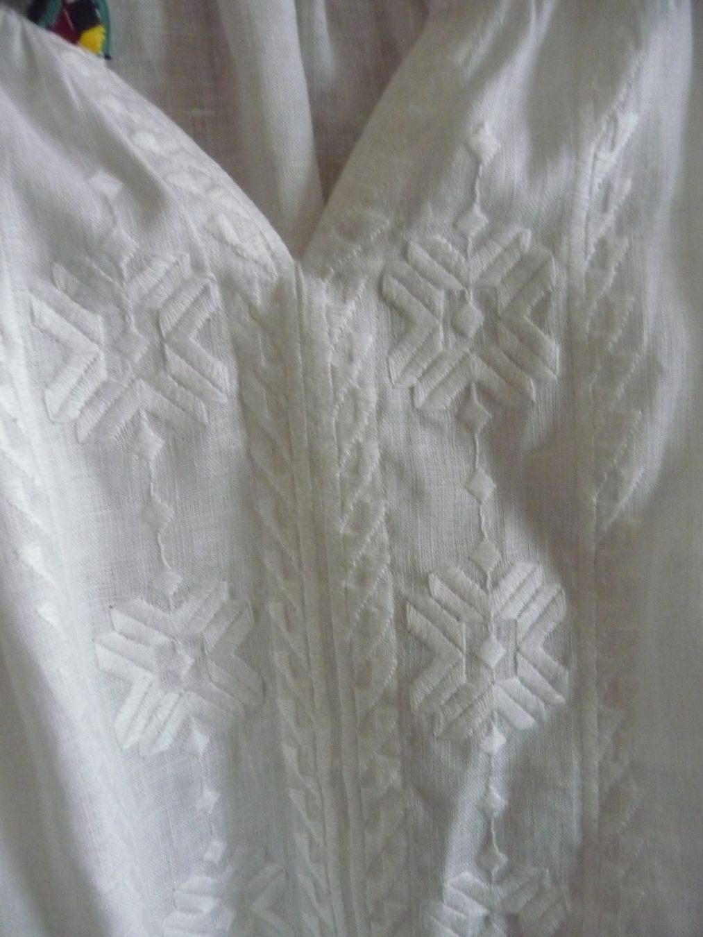 Camicette: Bluse weiss Grösse S bestickt   neu – Nuovo (secondo la descrizione) da Kirchberg BE venduto da lavendel02 2