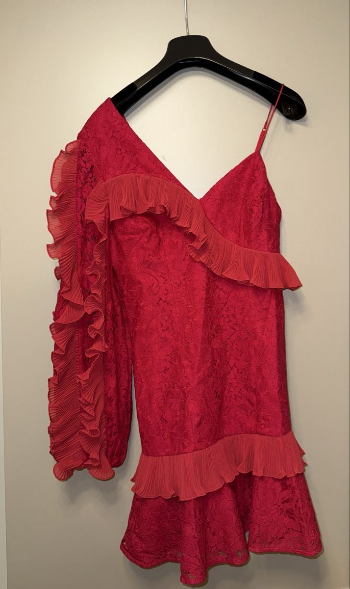 Kleider: Keepsake Spitzenkleid | Rot | One-Shoulder | Grösse S – Neu (gemäss Beschreibung) aus Oftringen von Jola16