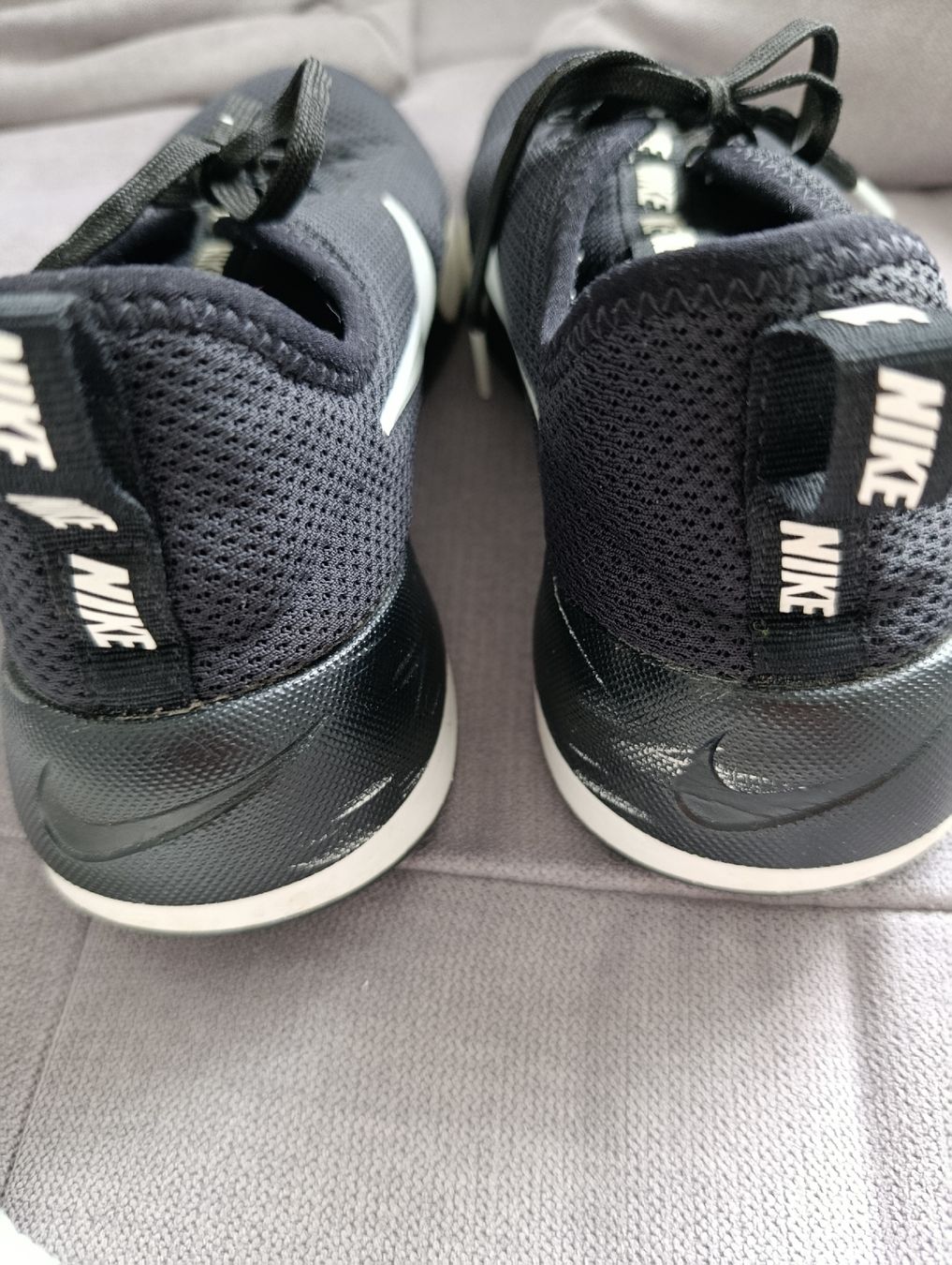 Nike Scarpe da uomo: Nike Sneaker Gr. 38.5 – Usato da Bellach venduto da TORA4 2