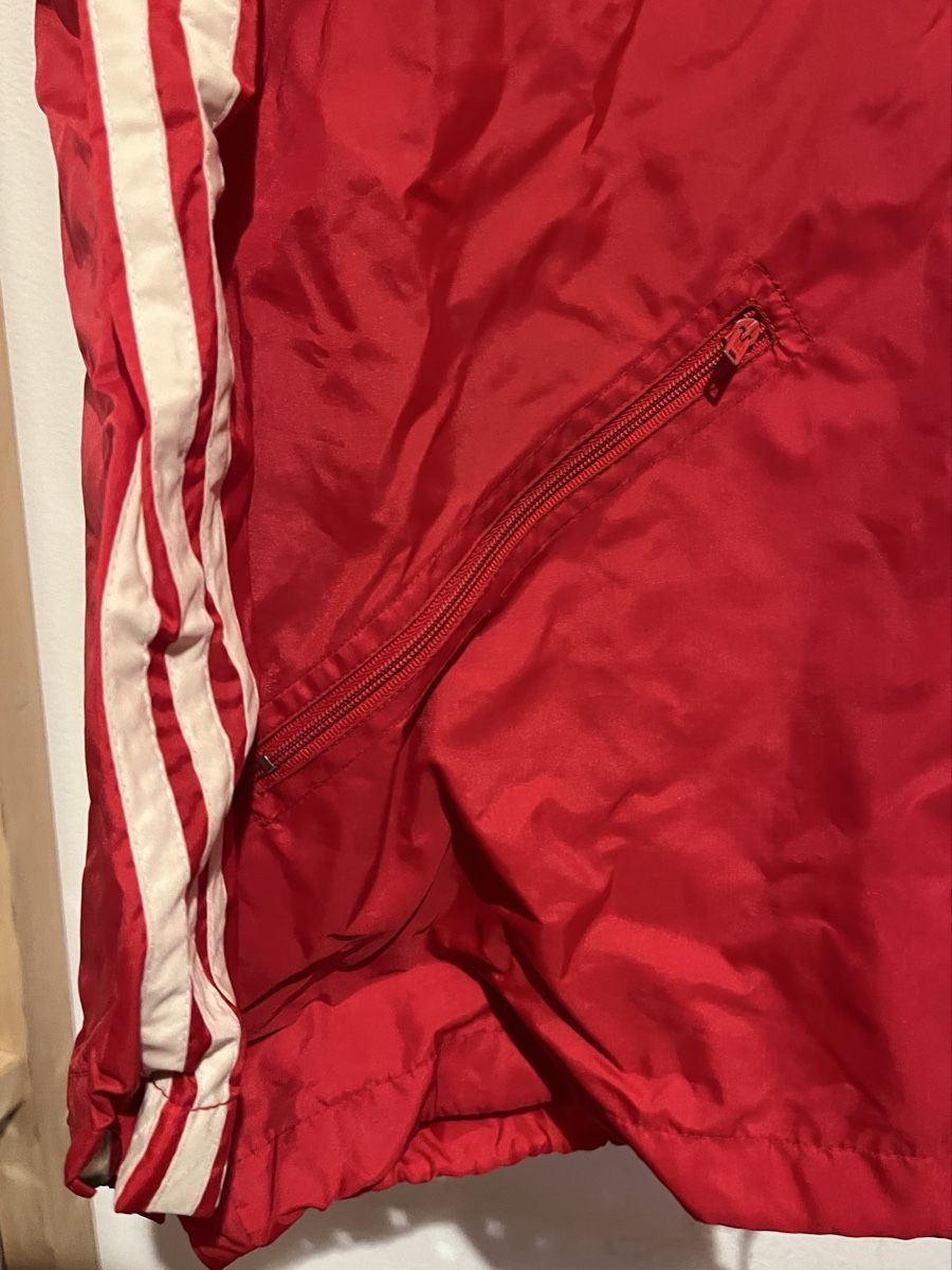 Adidas Giacche: Vintage Adidas Regenjacke – Usato da Samedan venduto da K7kgh 2
