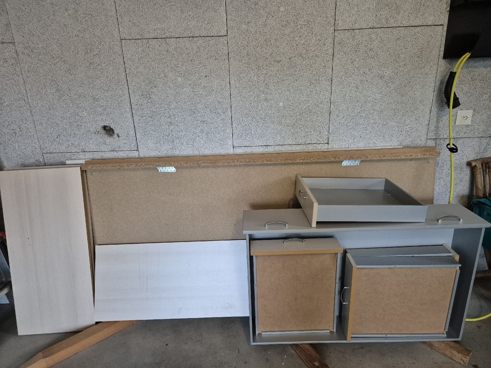 Letti: Bettgestell mit 5 Schubladen und Lattenrost 97x202cm – Usato da Büttikon AG venduto da markus.merz 6