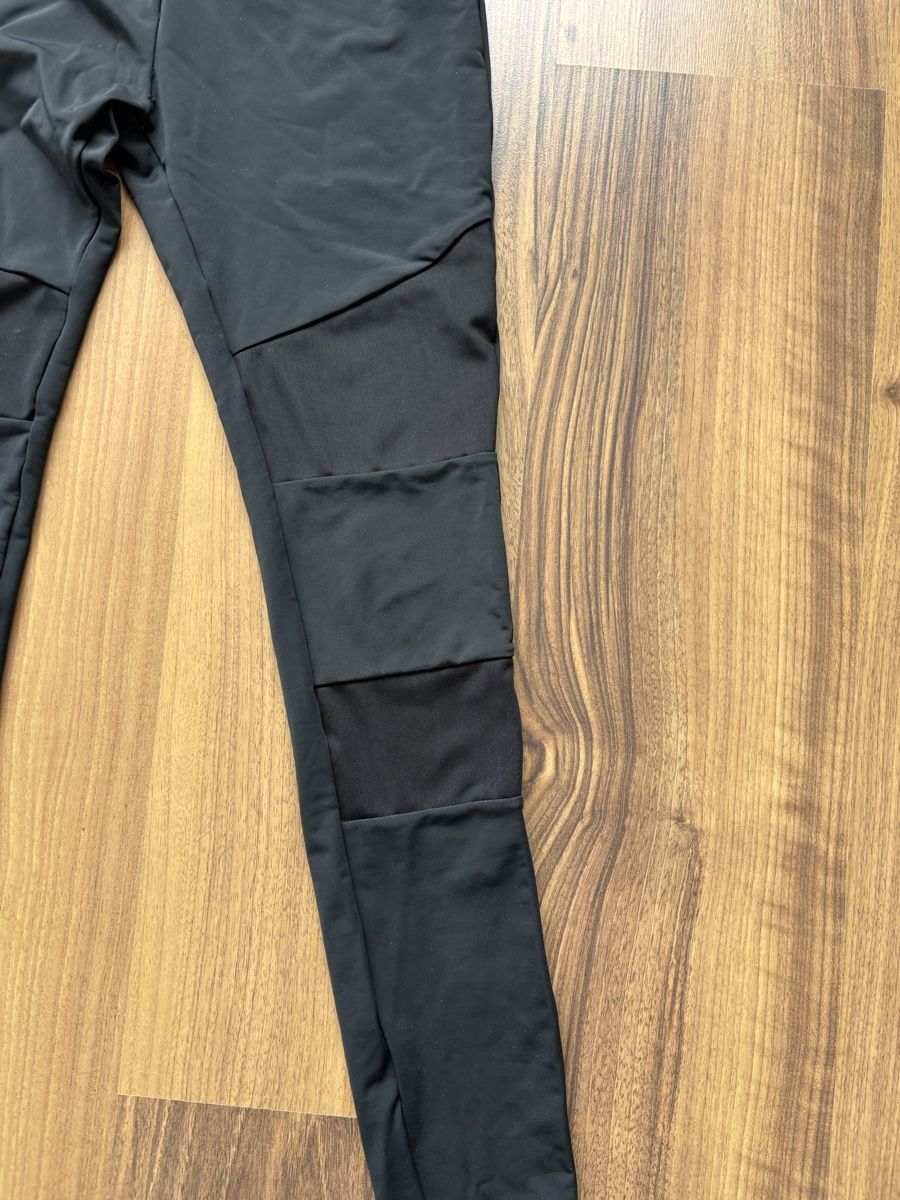 Leggings: Sporthose Urban Classic Gr. S – Usato da Büsserach venduto da Zimtstaernli19 3