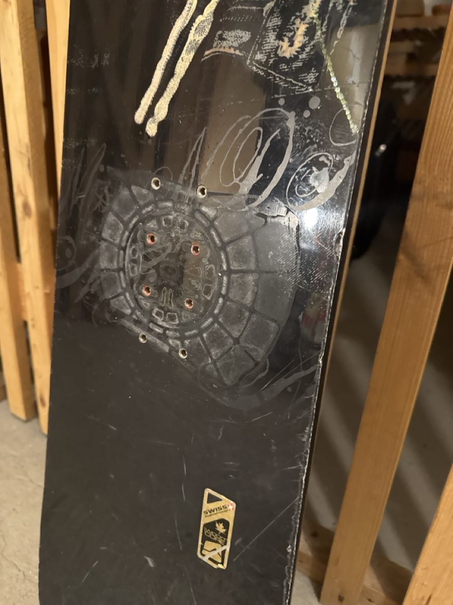 Nidecker Board: Snowboard 147cm von Nidecker – Usato da Schliern b. Köniz venduto da amo_lln9 5