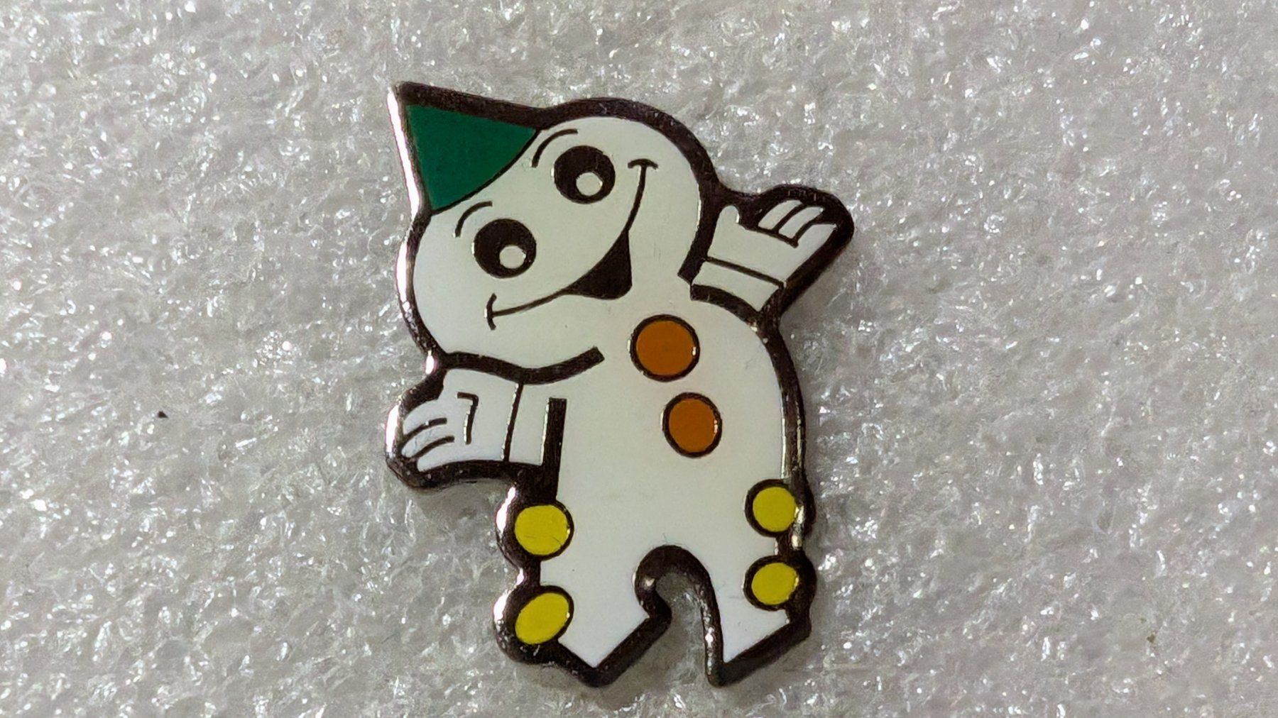 Placchette & Badge: Ansteckpin 218: Maga Bio – Usato da Oppligen venduto da Pin-Fall-Shop