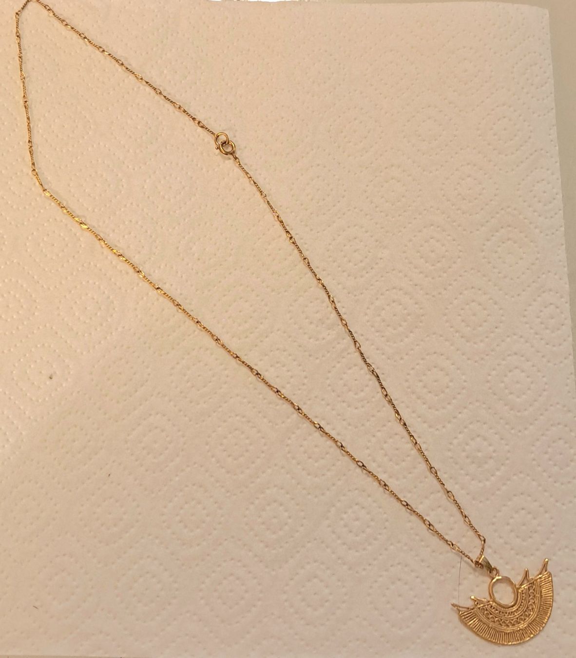 Catenine: Collier ethnique – Usato da Biel/Bienne venduto da raf_2yqq