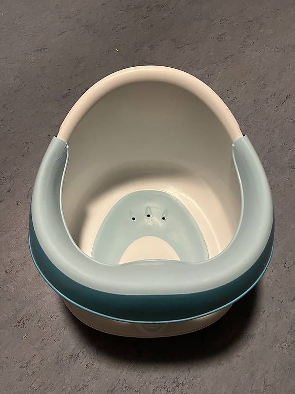 Vasche da bagno: Siège de bain bébé Angel  – Usato da St-Cierges venduto da Gw.