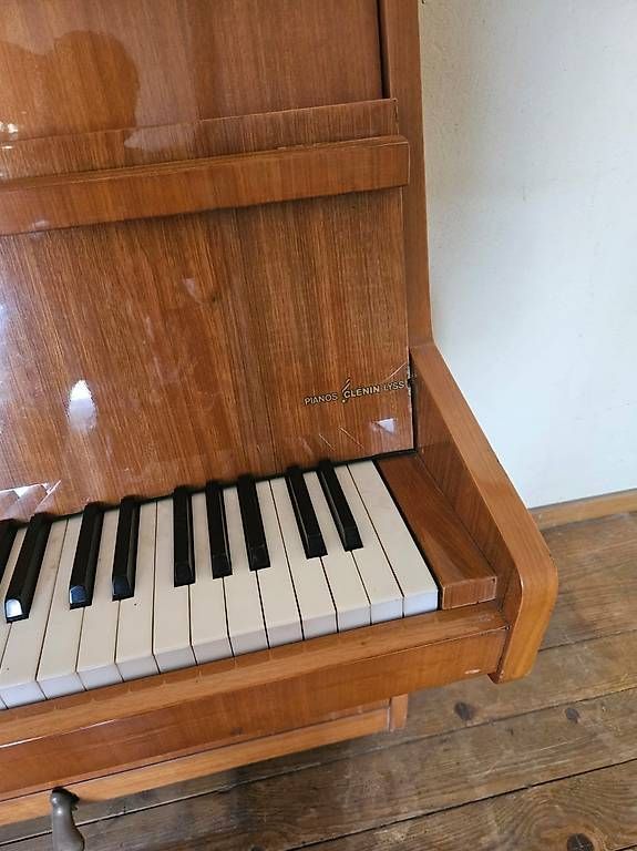 Instruments de musique: Klavier – D'occasion à Orpund par rodolfo58 2