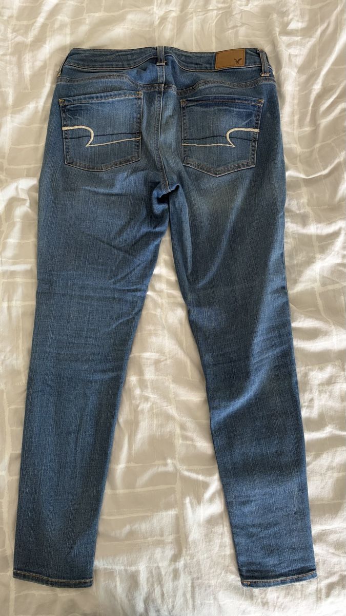 American Eagle Jeans: American Eagle Jeans (1-2 mal getragen) – Usato da Zürich venduto da mir_5q5l 1