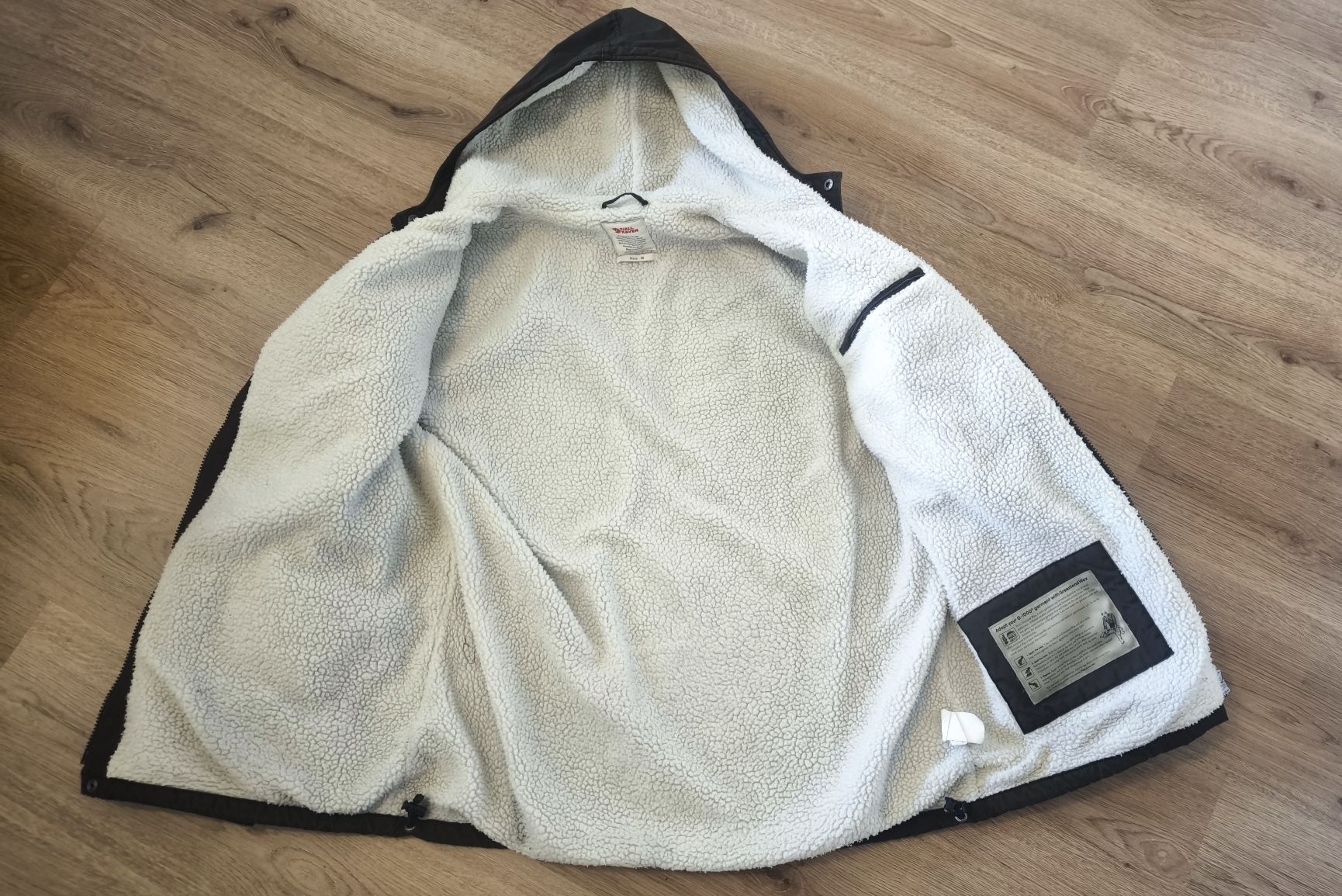Fjällräven Jacken: Fjällraven Winterjacke M – Gebraucht aus Ebikon von brombomboli 1