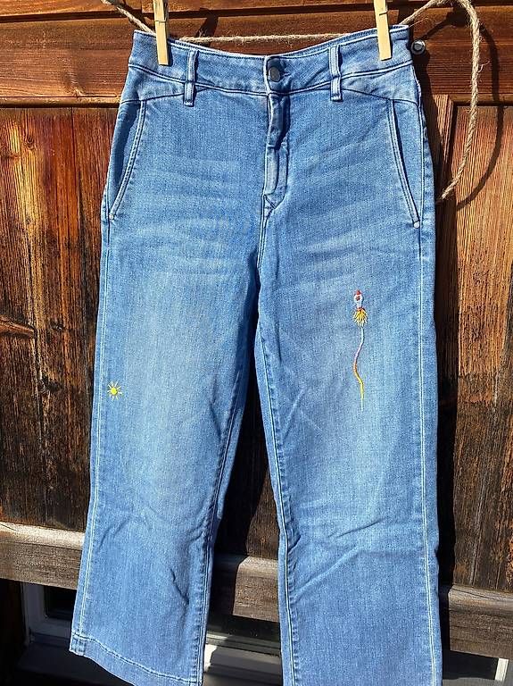 Jeans: Einzigartige Dawn-Jeans 26/28 – Nuovo (secondo la descrizione) da Gais venduto da kernaless
